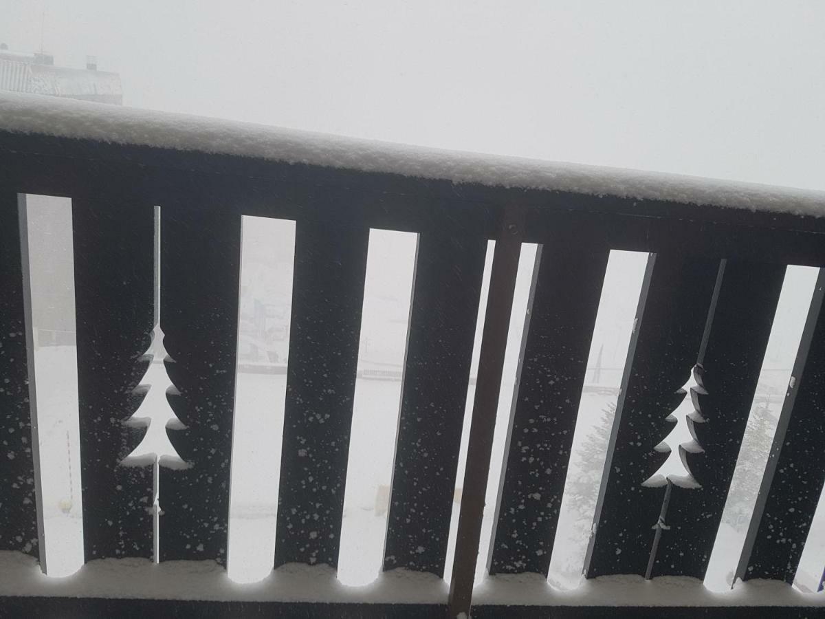 Front De Neige Isola 2000 Apartment Екстериор снимка